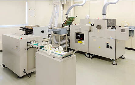 圧着ハガキ加工